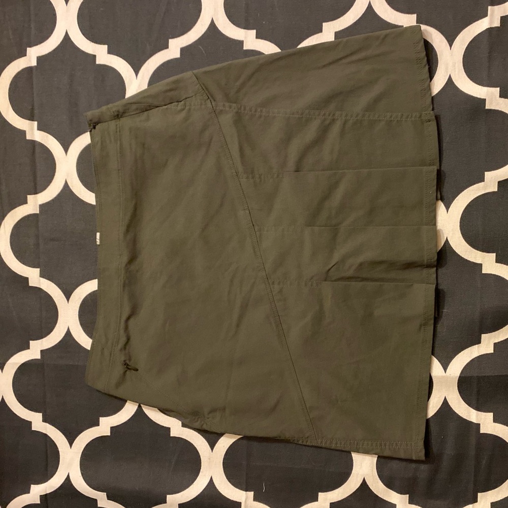 Army green pleated skort